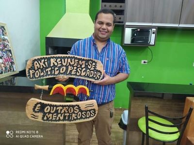 Concejal Martín Pocho en su quincho de la mentira