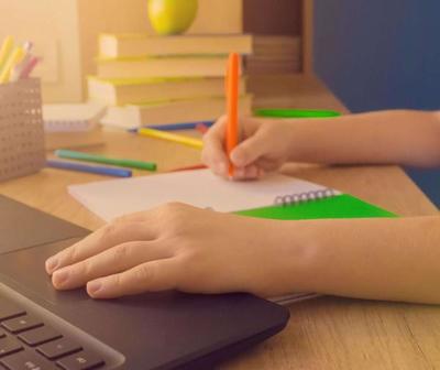 Instituciones educativas no entregarán libretas ni certificados de estudio