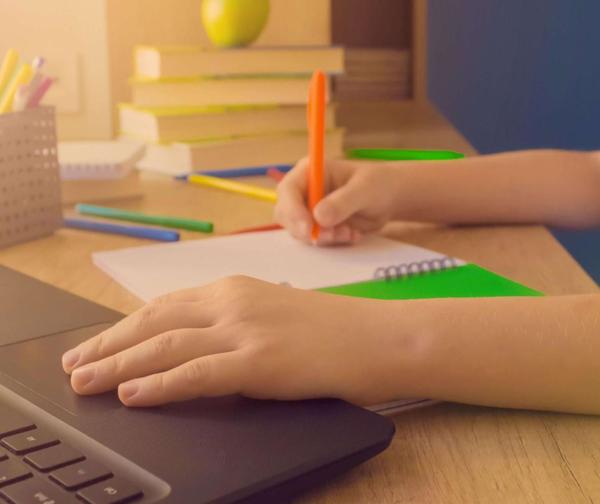 Instituciones educativas no entregarán libretas ni certificados de estudio