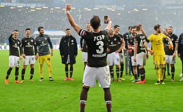 HOY / El St Pauli de la segunda alemana fabricara su propia ropa por sostenibilidad
