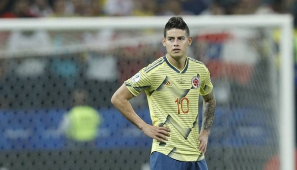 HOY / James niega "malos tratos, agresiones o disputas" en la selección colombiana