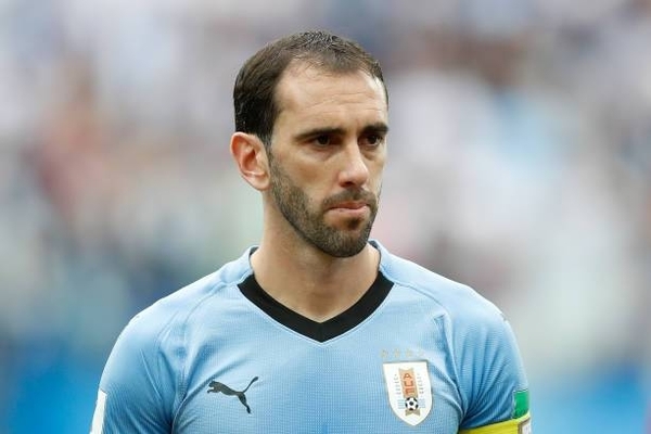 HOY / Godín pasa a la nómina de positivos de la selección uruguaya