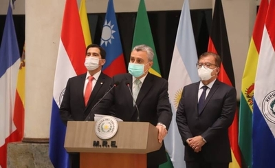 HOY / Abdo veta ley que incorpora gastos sociales de binacionales al Presupuesto