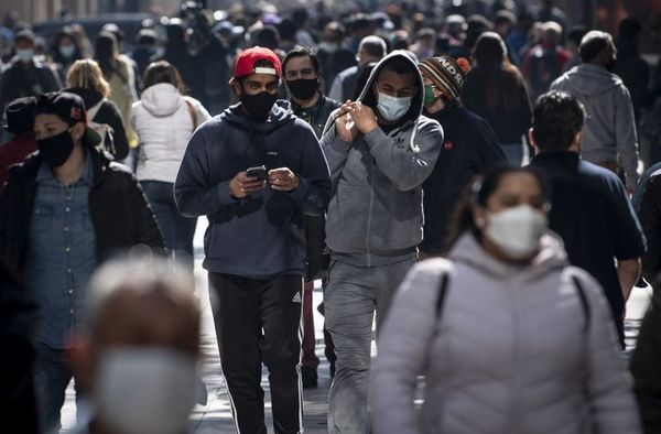 Chile supera 15.000 muertos, con pandemia estabilizada y apertura en marcha - Mundo - ABC Color