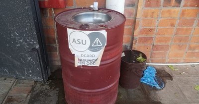 La Nación / Nulo cumplimiento del protocolo sanitario en el Bloque C del Abasto