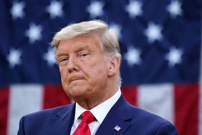 Trump se atrinchera y se refugia en sus tuits sin reconocer la derrota - Mundo - ABC Color