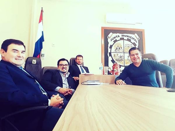 Minga Guazú: Intendente cartista recupera mayoría en Junta - ABC en el Este - ABC Color