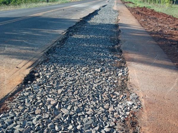Asfaltado de Natalio está en pésimo estado antes de ser inaugurado