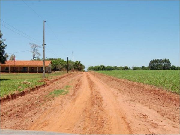 Niños y docentes de áreas agrícolas de Paraguay sufren efectos de fumigación
