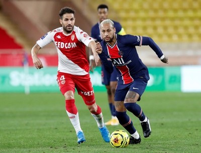 Fabregas se lo da vuelta al PSG