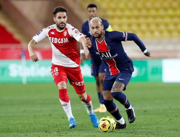 Fabregas se lo da vuelta al PSG
