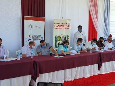 SND firma convenio con localidades de Canindeyú para plazas deportivas - Polideportivo - ABC Color