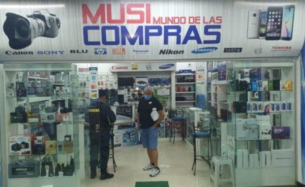 Defensa del Consumidor clausura “Musi Mundo” tras denuncia de estafa