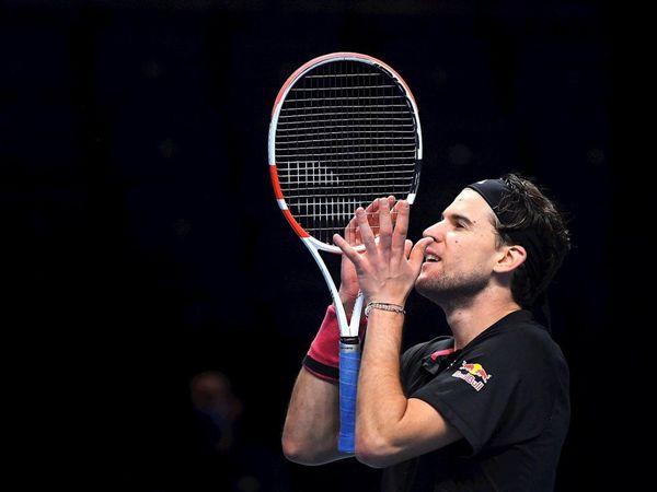 Thiem desencadena un terremoto para sobrevivir a Djokovic