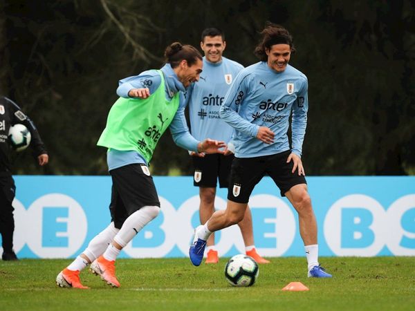 Aumenta a 17 los contagiados en la selección uruguaya