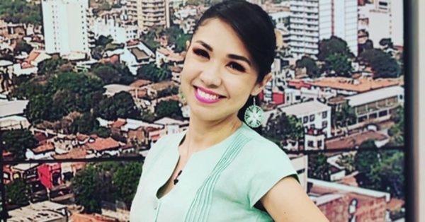 Emi Báez triunfa en YouTube