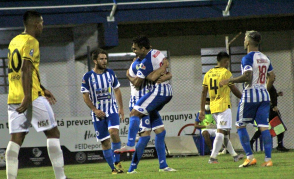 HOY / El Globo derrota a Guaraní y toma la cúspide del campeonato