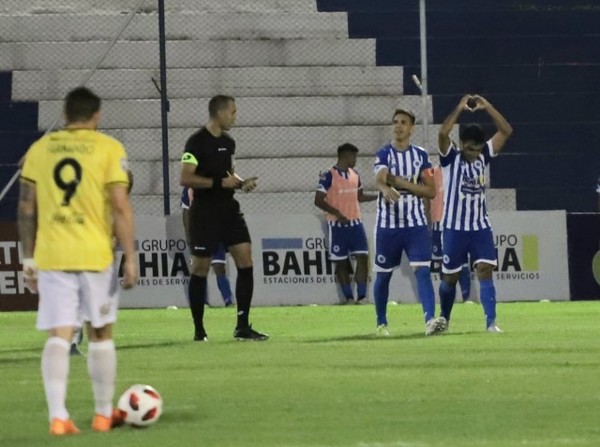 El “12” festejó en Itauguá - APF
