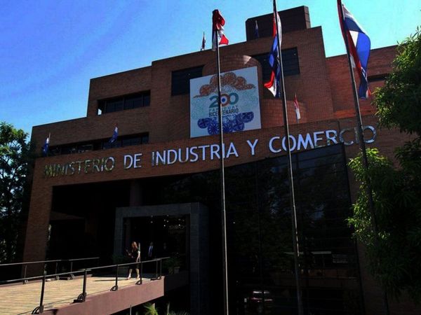 Meteórico proceso para la firma de contrato con empresa inhabilitada