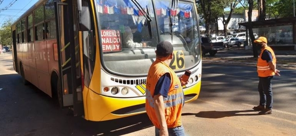 HOY / Constatan alta informalidad laboral en sector transportista