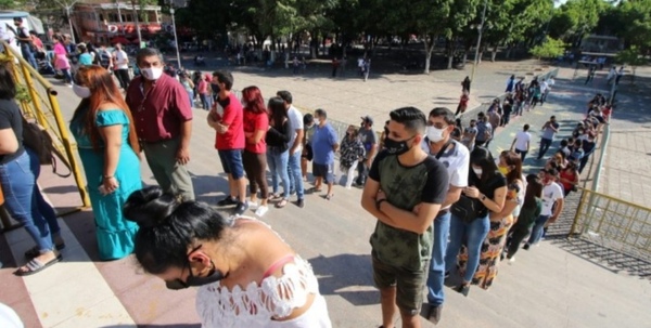 Multitud de feligreses en Caacupé – Prensa 5