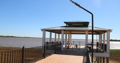 La Nación / Turismo de pesca: Cerrito suma dos posadas y un mirador