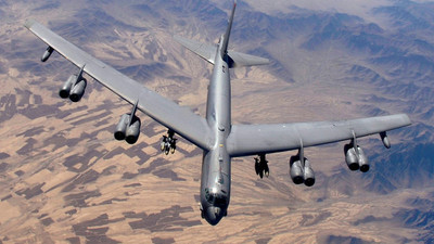 EE.UU. envía bombarderos estratégicos a Oriente Medio para "disuadir una posible agresión" » Ñanduti
