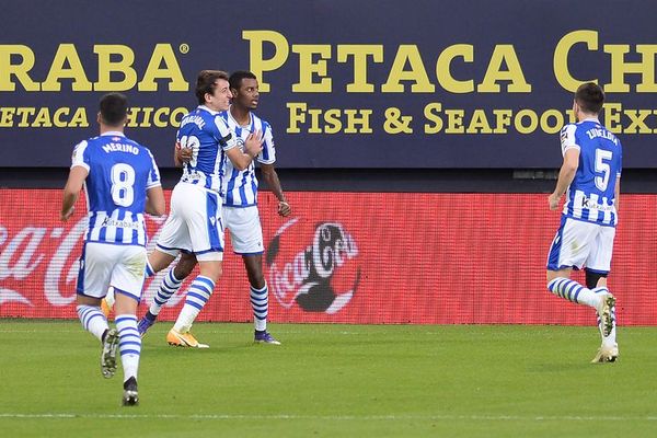 Real Sociedad se mantiene líder en solitario - Fútbol - ABC Color