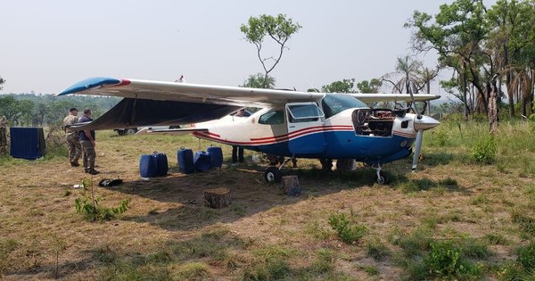 La Nación / Presentan ley que permitirá derribar y destruir aeronaves clasificadas como hostiles