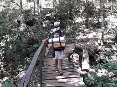 Crónica / CAZA FANTASMAS: ¡Le pagan para cachar evidencias de poras!