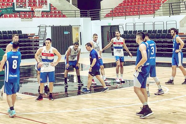 Seleccionados tienen prestas sus maletas - Básquetbol - ABC Color