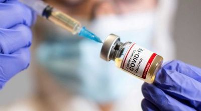 Vacunas de Oxford y AstraZeneca tienen una efectividad del 70,4 %