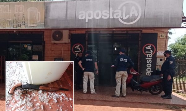 Frustran asalto a una casa de apuestas, y el bandido abandona su arma y su moto – Diario TNPRESS