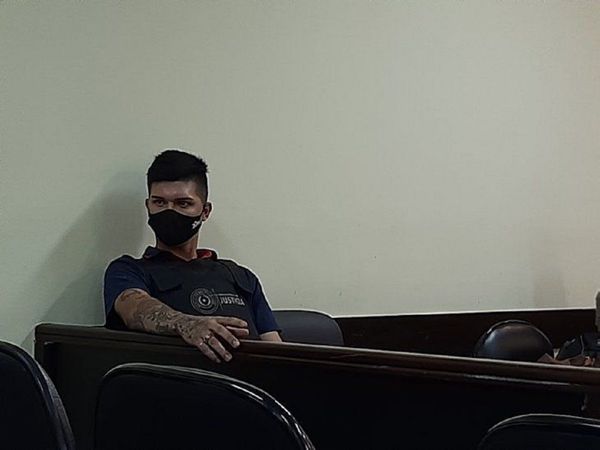 Papá de Bruno Marabel denuncia que torturaron a su hijo en Tacumbú