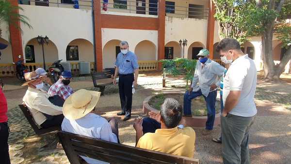 Continúa calvario de abuelitos por terreno para hospital geriátrico | Radio Regional 660 AM