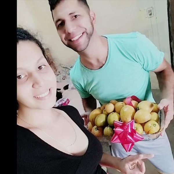 Crónica / Le regaló mangos a su novia porque no tenía plata