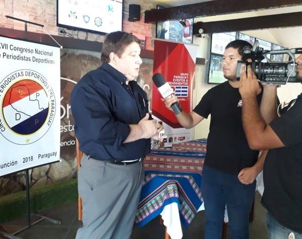 Crónica / "Nunca toqué un guaraní" he`ima Cazenave