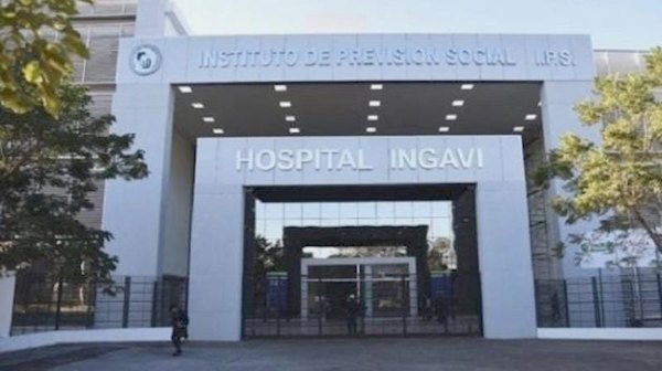 Crónica / Joven mamá omano por falta de terapia