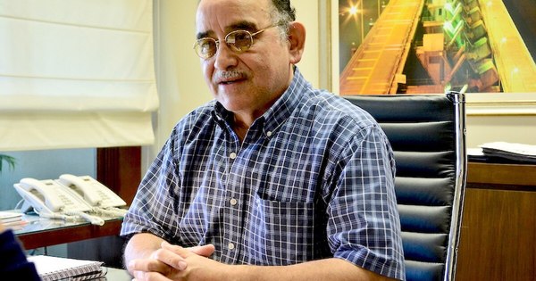La Nación / Ex director de la EBY refuta argumento de Nicanor para no proveer información