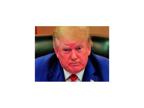 Donald Trump acepta proceso de transición, pero no reconoce derrota