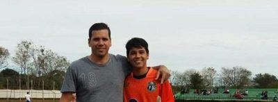 La increíble foto de Cardozo, quien del retiro volvió para ser figura