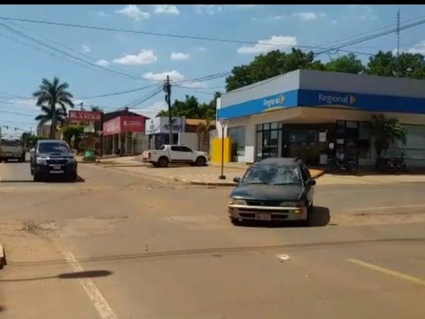 Mujer sufre millonario asalto a metros de un banco en Curuguaty