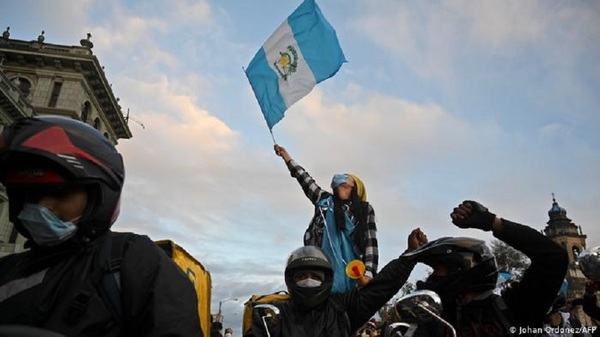 Guatemala: piden la renuncia de la junta directiva del Congreso