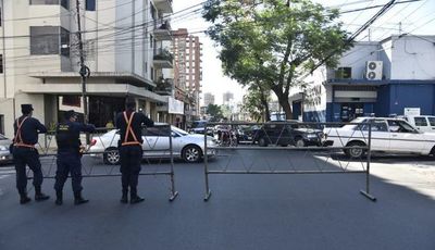 Piqueteros posponen marcha para mañana - Nacionales - ABC Color