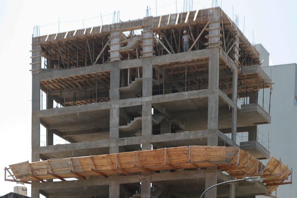 Fernández ve en la construcción "el motor" para activar la economía argentina - MarketData