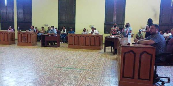 En incidentada jornada, concejales aprueban nueva intención de endeudamiento | Radio Regional 660 AM