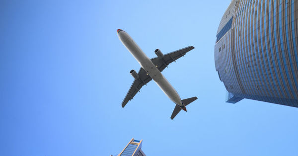 Aerolínea australiana obligará a sus pasajeros internacionales a vacunarse contra el Covid-19 - C9N