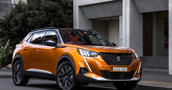 La Nación / Desembarcó el innovador y tecnológico Peugeot 2008 al país