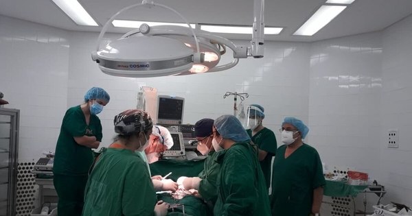 La Nación / Demostración plena de amor: joven da nueva oportunidad de vida a su pareja