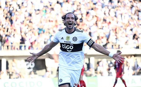 Roque Santa Cruz y el aniversario de los cuatro goles a Cerro Porteño